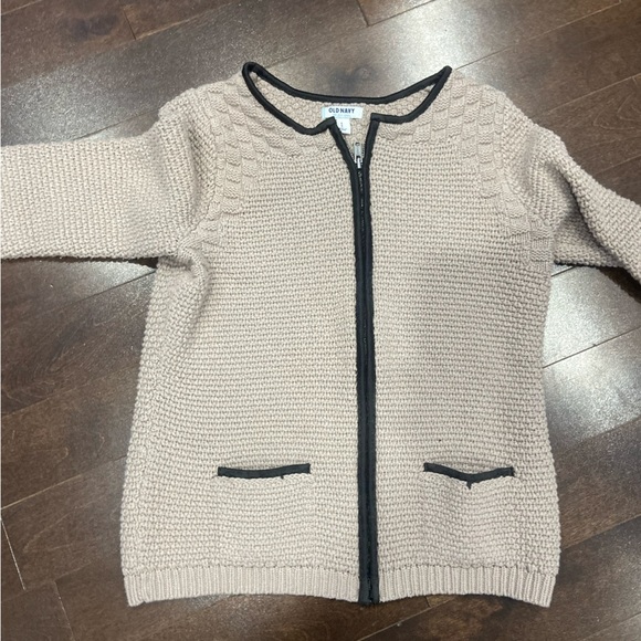 GUC teddy bear sweater - Picture 3 of 5